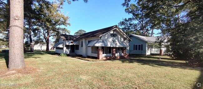 Building Photo - 305 S Poydras St Rental