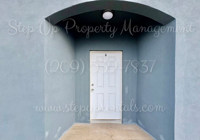 Photo - 18669 Pine St Unit A