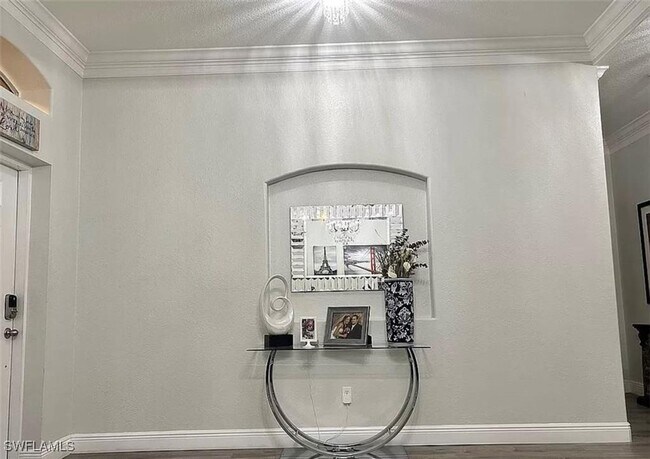 Photo - 221 NW 3rd Pl House