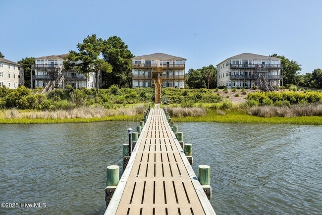 Building Photo - 8632 Sound Dr Unit A3 Rental