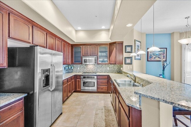 Photo - Partially Furnished 2 Bedroom 2 Bathroom Luxury Condo!