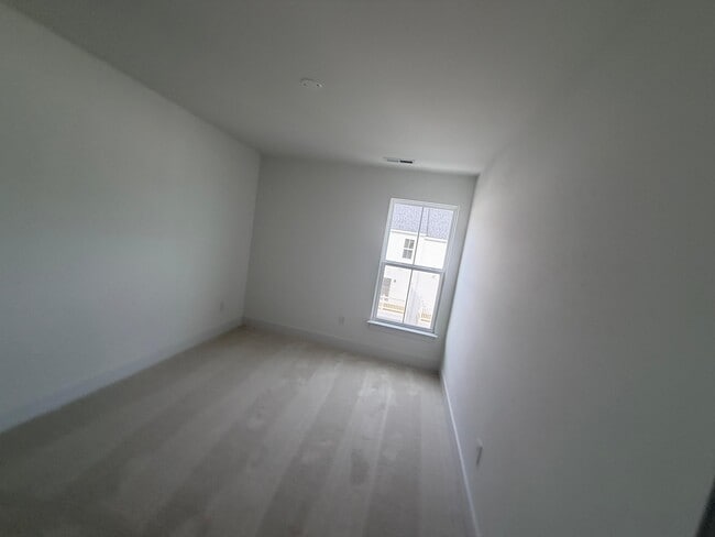 Photo - 15375 Sunray Aly