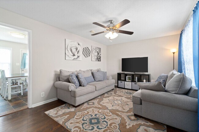 Photo - 524 Gainey Dr