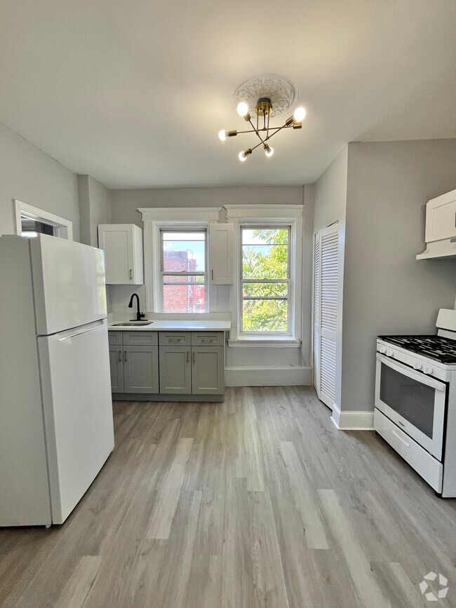 Building Photo - 1595 John F Kennedy Blvd Unit 4 Rental