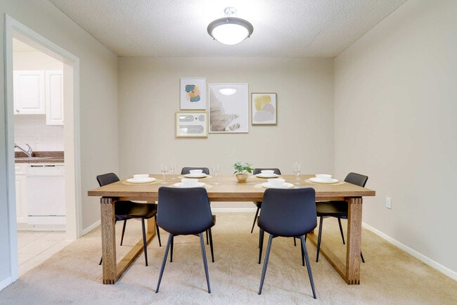 Photo - 1600 S Eads St Unidad GO FL3-ID1022407P