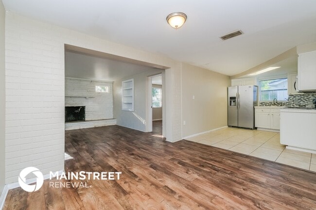 Photo - 1050 Normandy Blvd