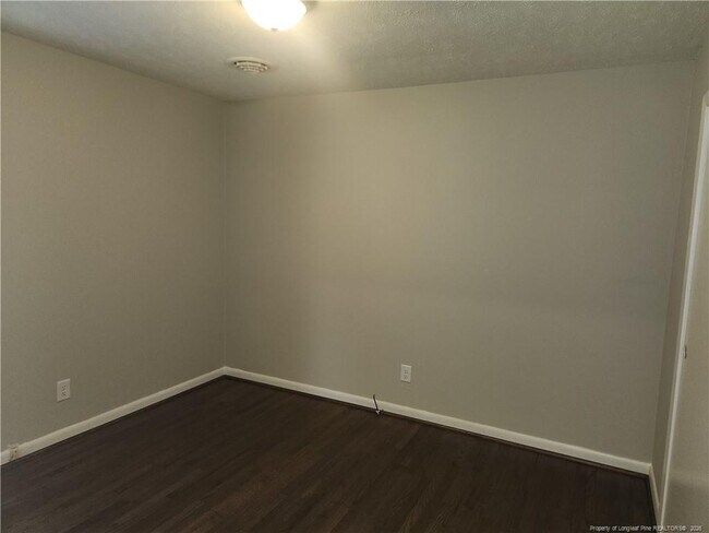 Photo - 417 Windermere Dr