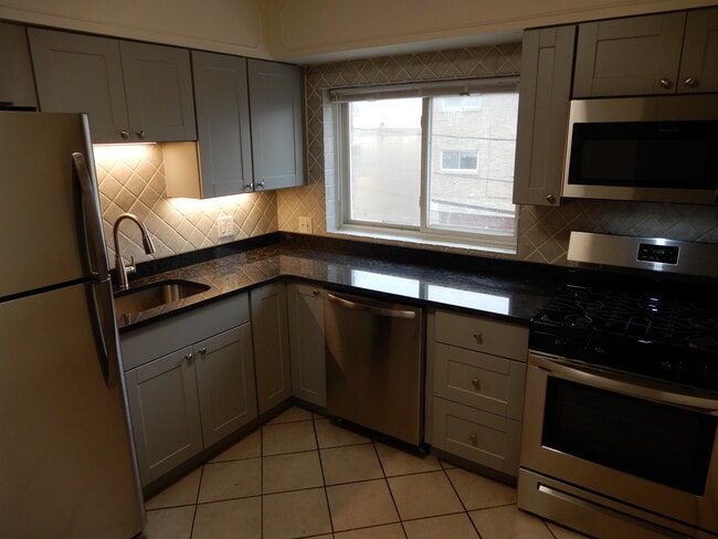 Photo - 1522 N Harlem Ave