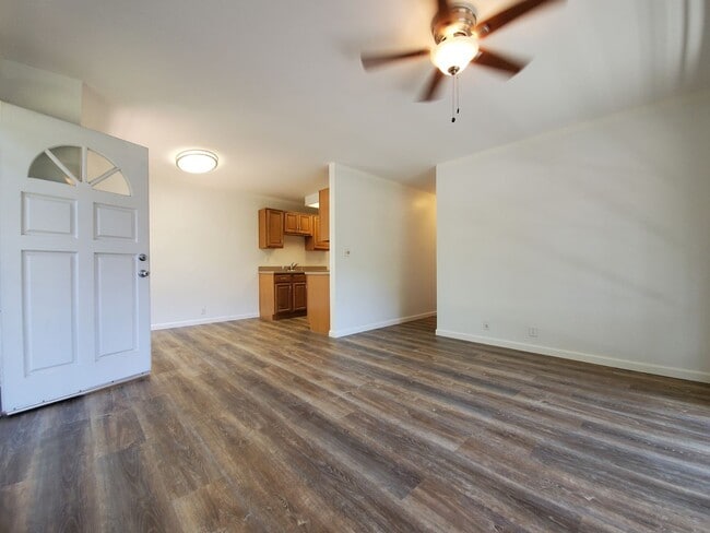 Building Photo - For Rent | 2 Bedroom, 1 Bathroom with 1 assigned parking stall at Kupono in Waipio Gentry Unit 1Z