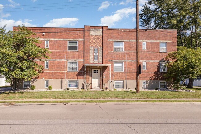 Photo - 4220 Webster Ave Unit 5