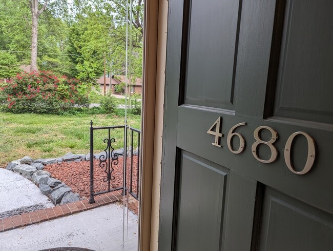 Photo - 4680 Forest Manor Dr