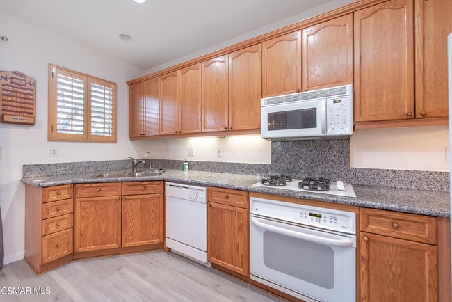 Photo - 1751 Tallowberry Ln