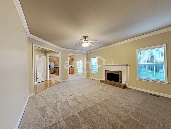 Photo - 2091 Lequire Ln