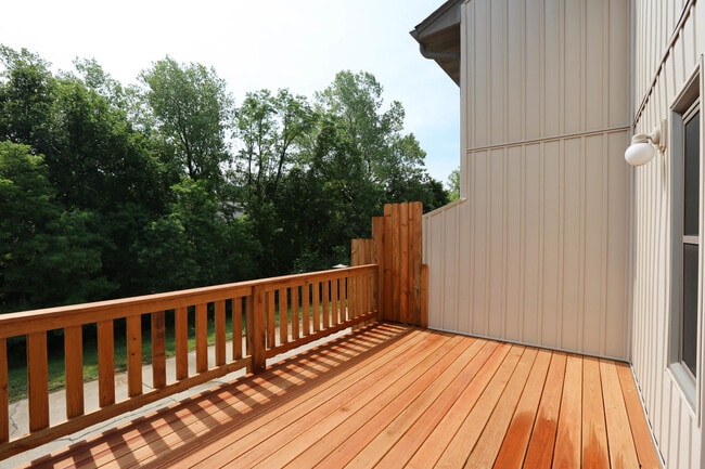 Photo - 311 Foxfire Dr