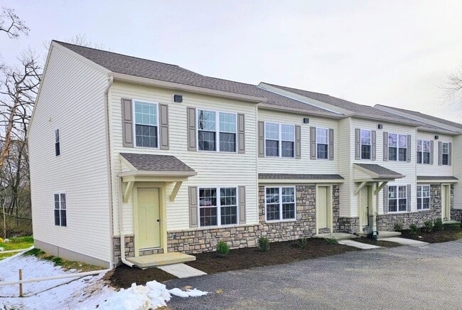 Photo - 950 N 9th St