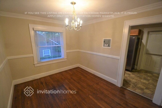 Photo - 1760 Merriman Ave