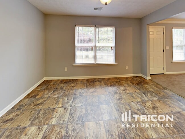 Photo - 4538 Ashlyn Rebecca Dr SW