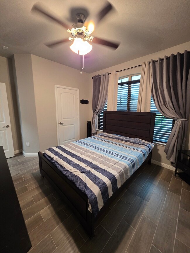 Photo - 9136 Grovehurst Rd