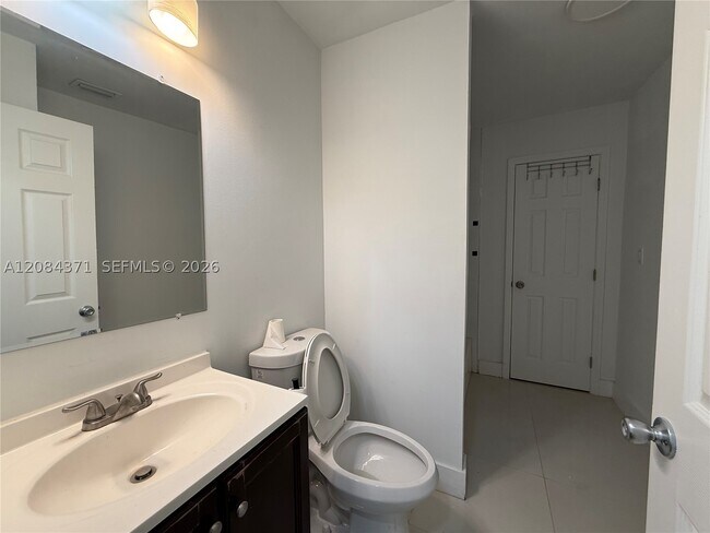20021 NW 14th Ct