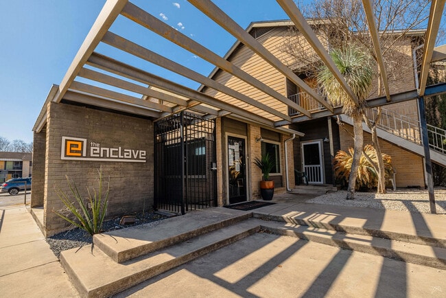 Enclave-ExtAm-003-02092026-S
