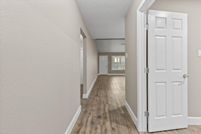 Photo - 9426 Willow Wood Ln