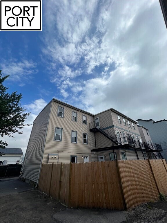 Photo - 14 Humboldt Pl