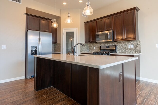 Photo - 5804 Aberdeen Ct