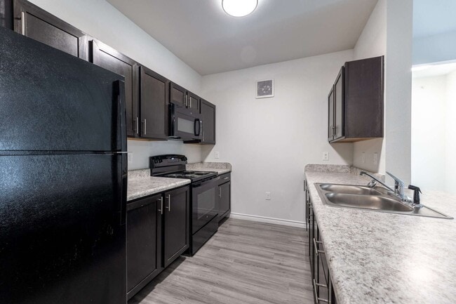 Photo - 2900 La Junta St Unidad 1222