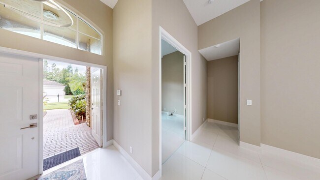 Photo - 9919 Royal Cardigan Way