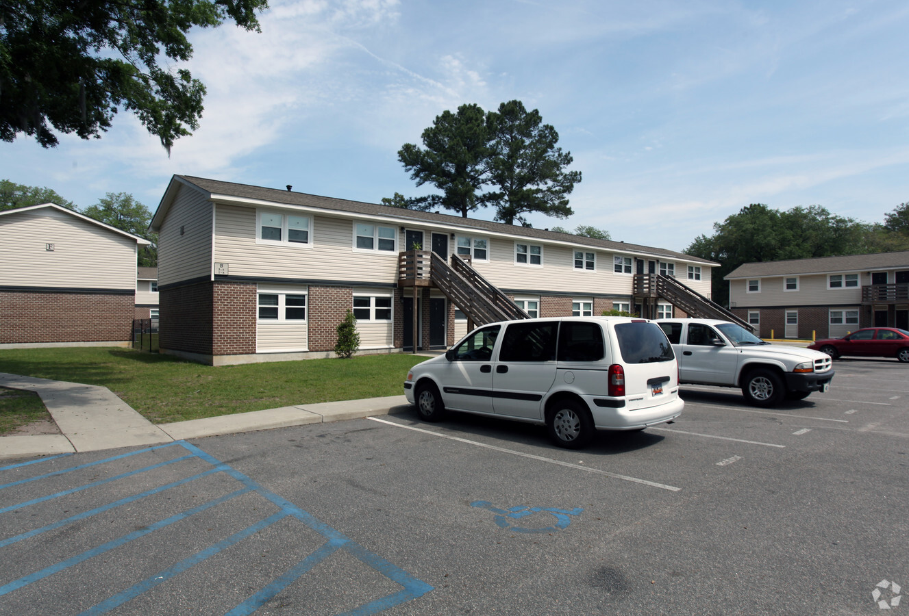 Photo - EME Apartments of Conway