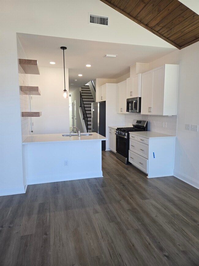 Photo - 5684 Native Oak Dr