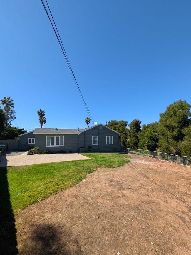 Photo - PC - 6673-6675 Amherst Unidad 6675