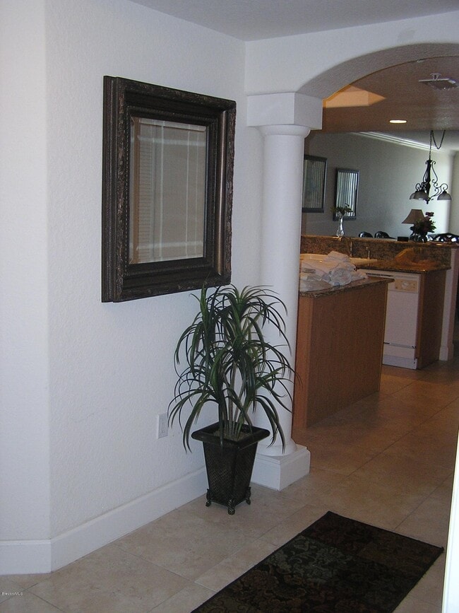 Photo - 817 Mystic Dr Unit 302
