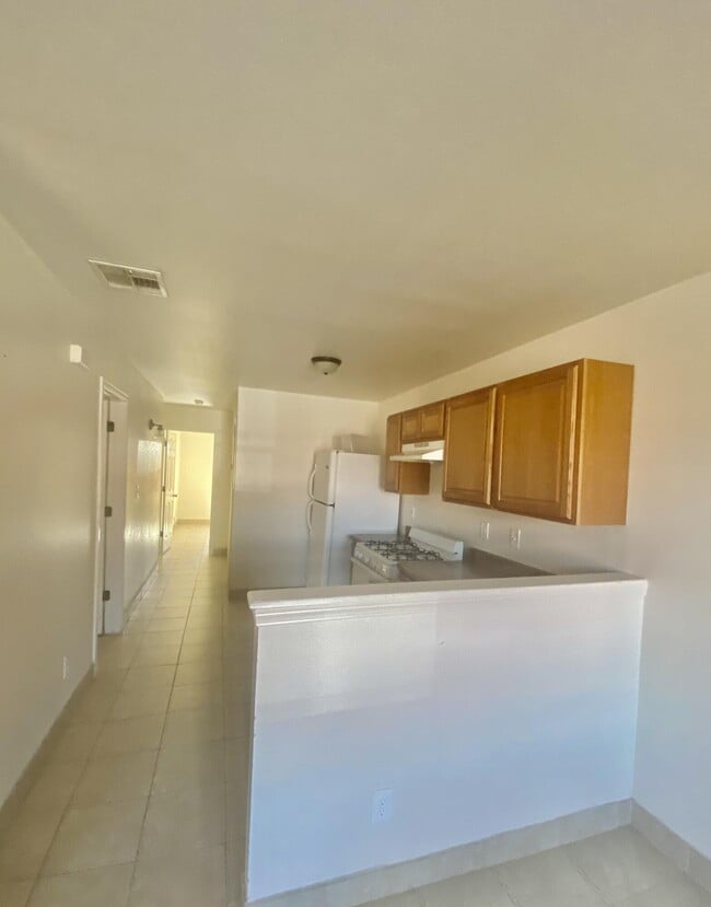 Photo - 3328 Lincoln Ave