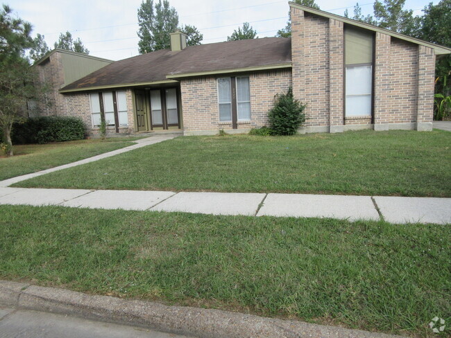 Building Photo - 2427 Autumn Springs Ln Rental