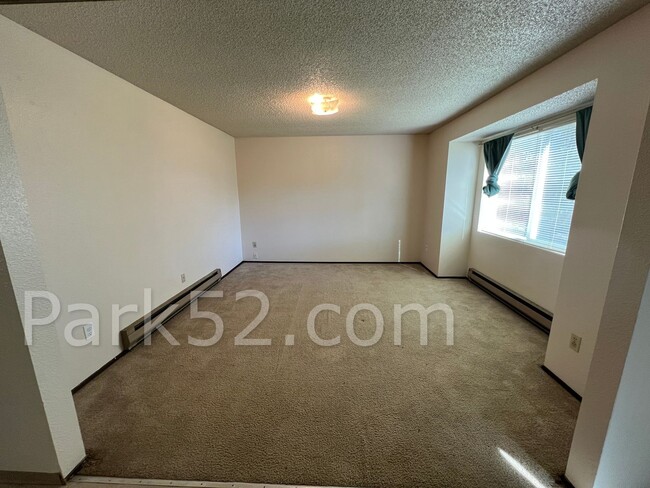 Photo - 12613 80th Ave E Unidad #B