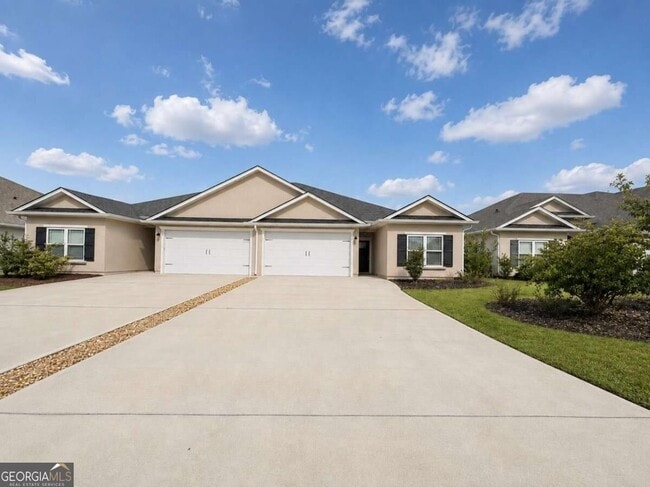 Building Photo - 152 The Villas Wy