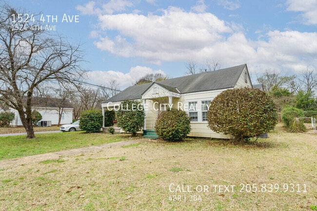 Photo - 1524 4th Ave