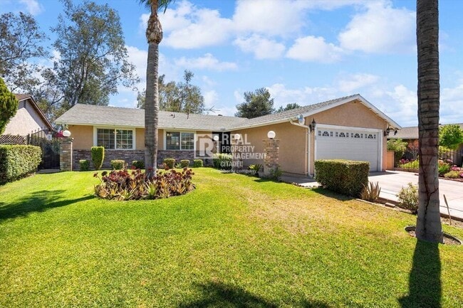 Photo - 16653 Mallory Dr