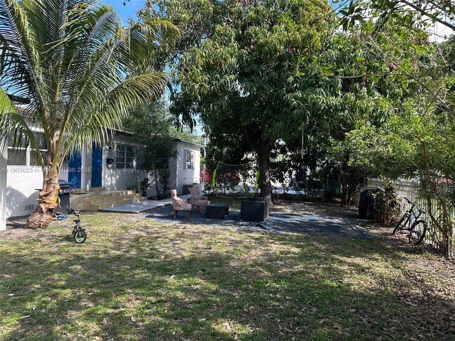 Photo - 1250 NW 58th St Unit 1