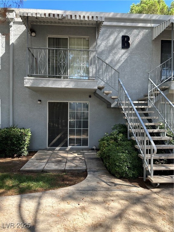 Photo - 3823 S Maryland Pkwy Unidad B10