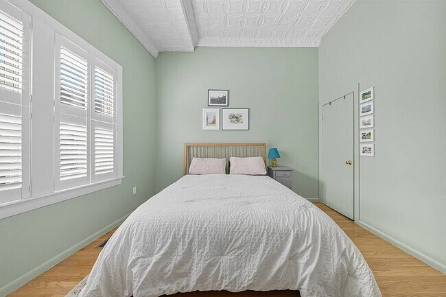 Photo - GREAT ONE BEDROOM APARTMENT