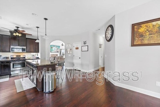 Photo - 87 Freedom Heights