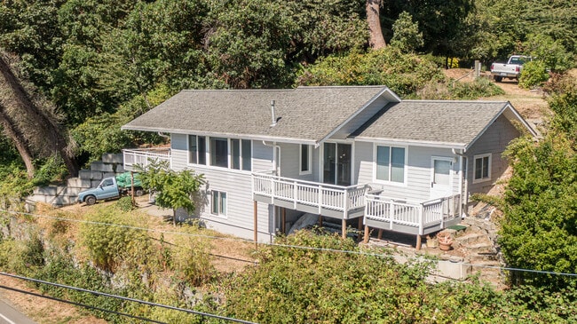 Photo - 24103 Vashon Hwy SW