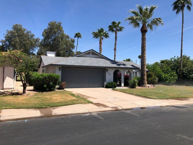 Photo - A GREAT REMODELED LIKE NEW HOME ON THE GOLF COURSE IN LEISURE WORLD 45+ Active Adult Resort Commu...