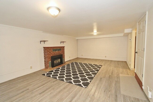 Photo - 502 S Hayes Ave