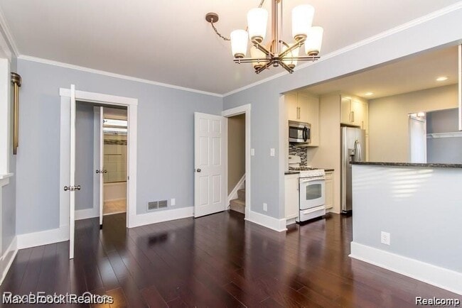 Photo - 1183 Bird Ave