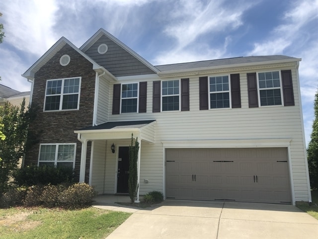 Photo - 118 Charndon Way