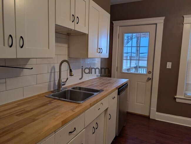 Photo - 1560 Coutant Ave Unit Lower