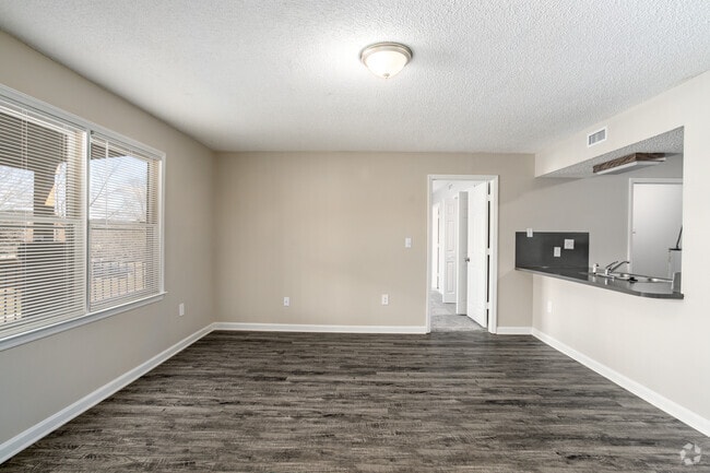 Catawaba Place - 2BD, 2BA - Apartments on 20th